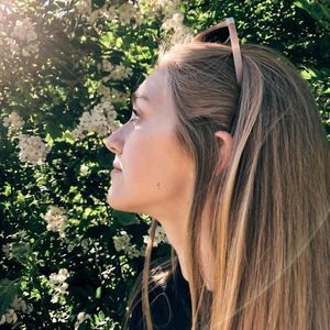 Meet your Posher, Evelyn